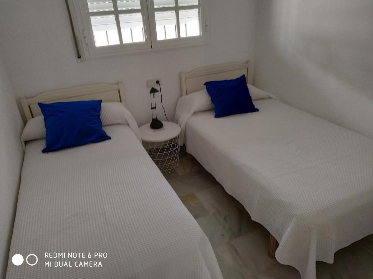 צ'יקלנה דה לה פרונטרה Apartamento La Barrosa - Chiclana - Urb. Pinar Atlantico מראה חיצוני תמונה